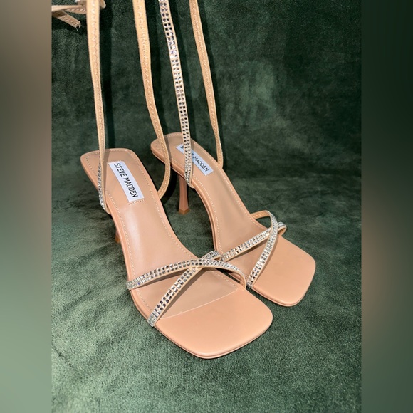 STEVE MADDEN - LULIE RHINESTONES HEELS - SIZE 8.5 - Picture 4 of 6